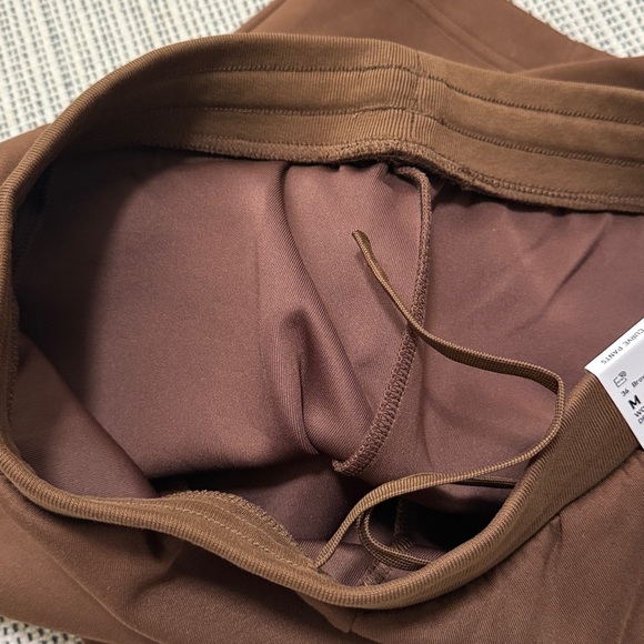 Uniqlo Women Dry Sweat Curve Pants - Picture 4 of 4